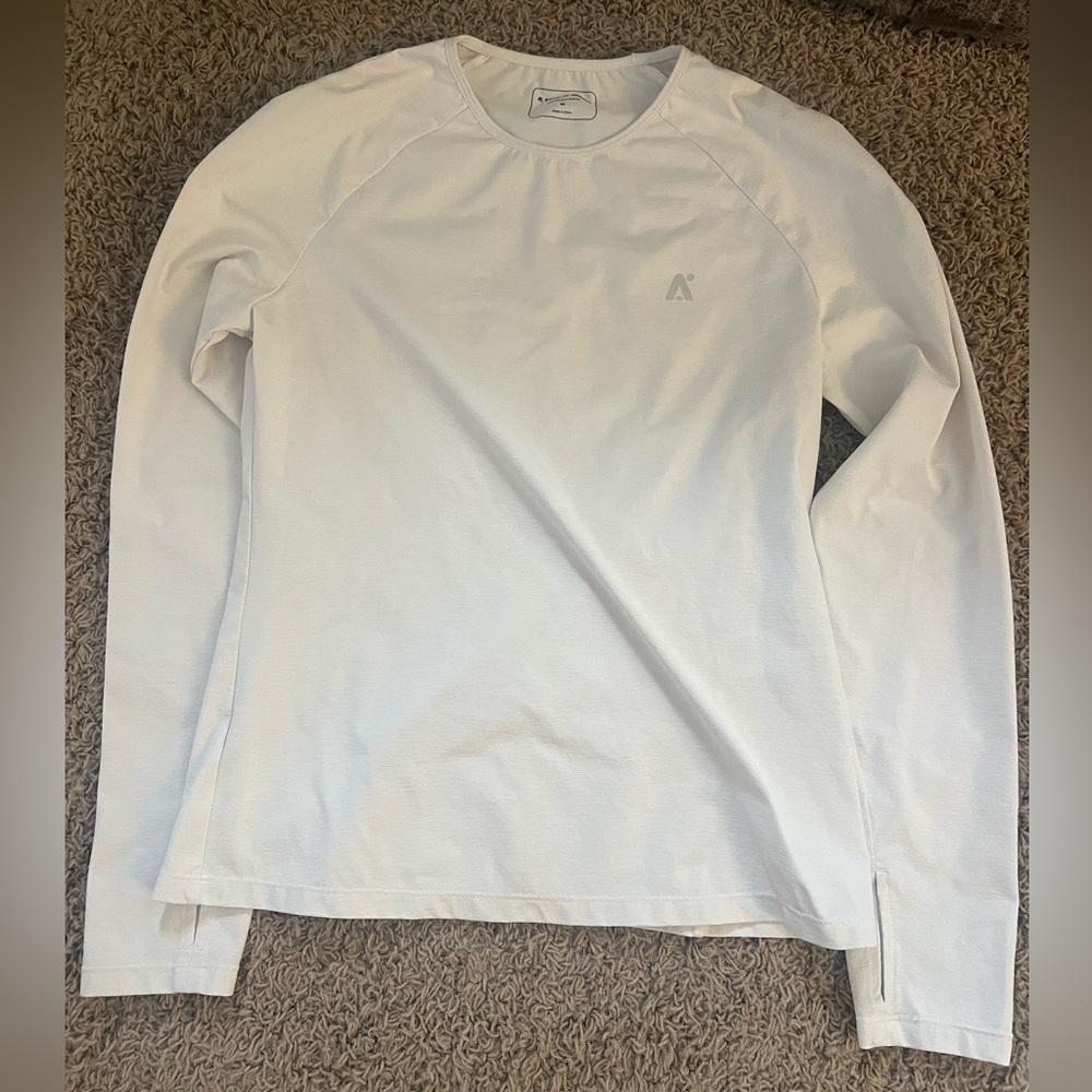 New Acadia Vaporous Gray Underscrub Size Women’s Medium